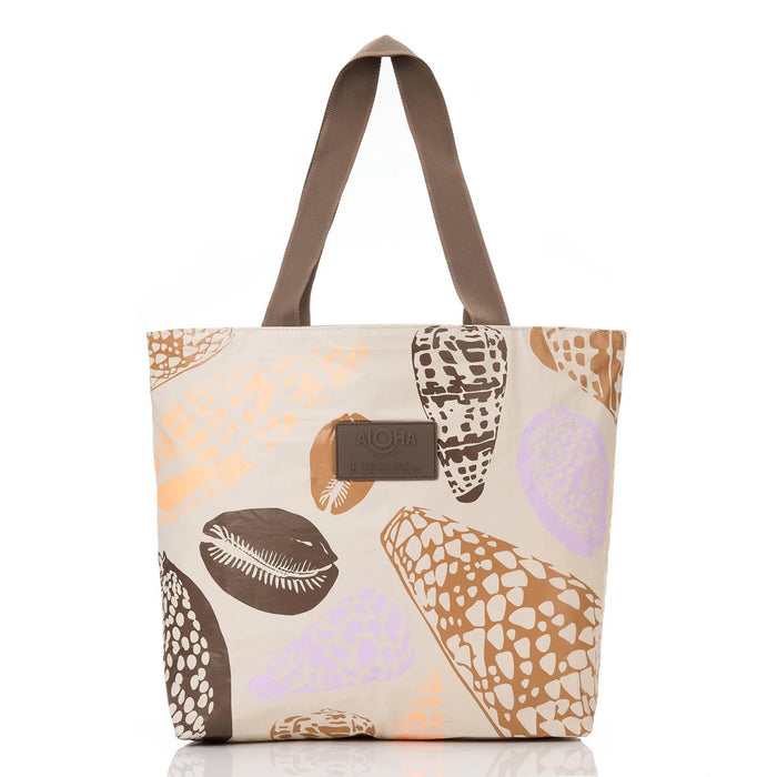 Shoreline Day Tripper - Sandstone